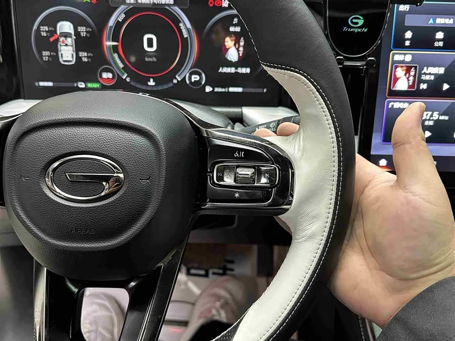 GAC Trumpchi GS8 2023 car image #16