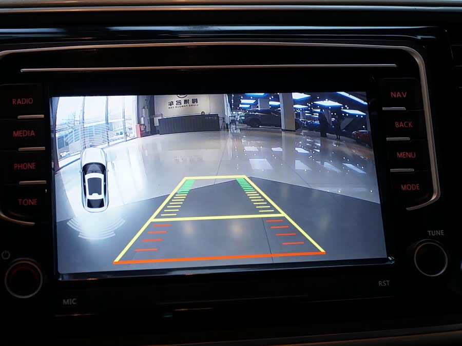 Volkswagen Beetle 2012 immagine di auto #16