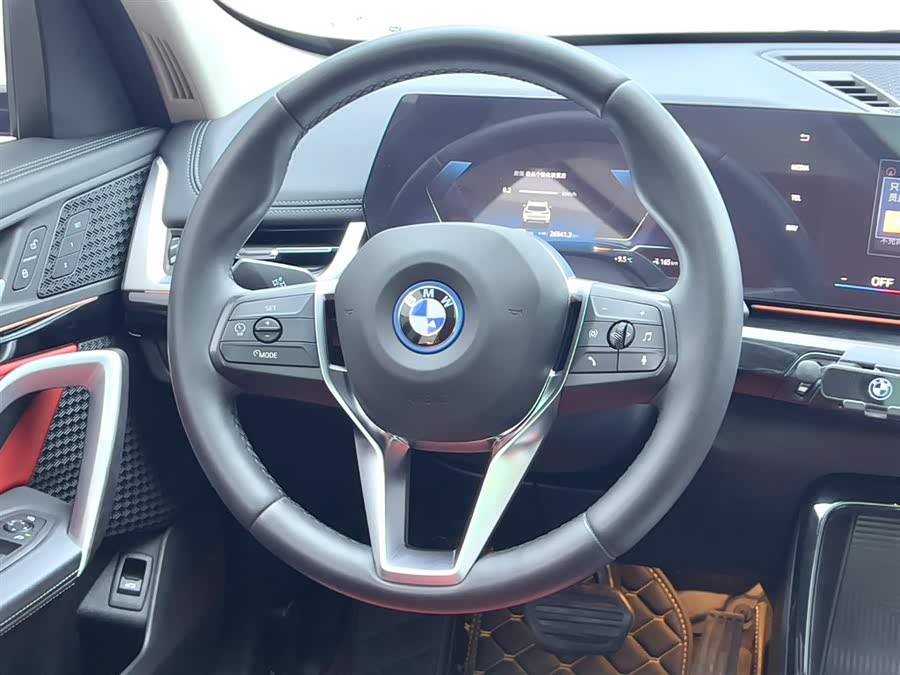 BMW iX1 2024 car image #16