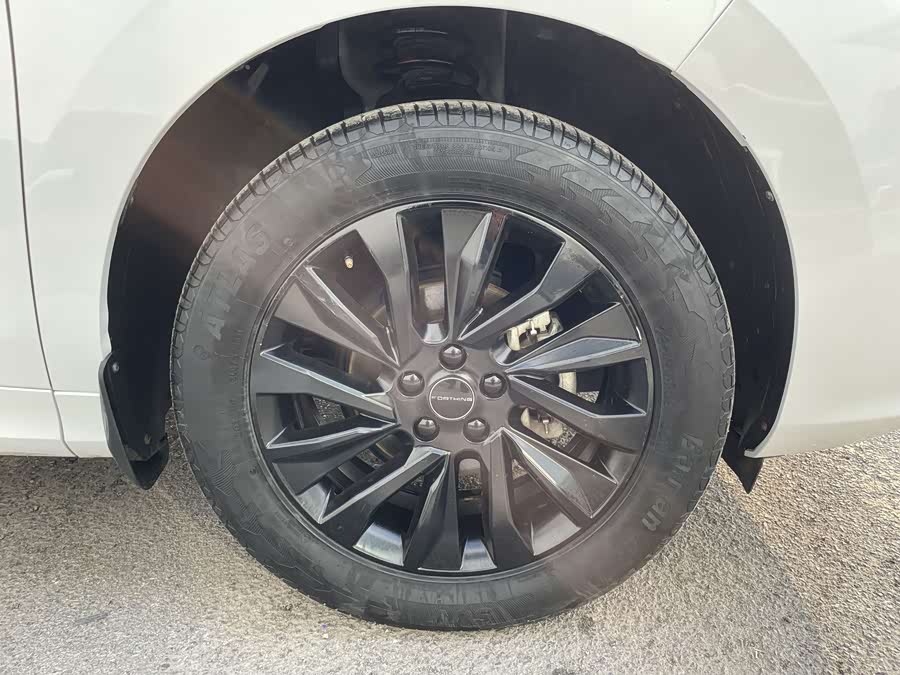 Forthing T5 EVO 2021 car image #16