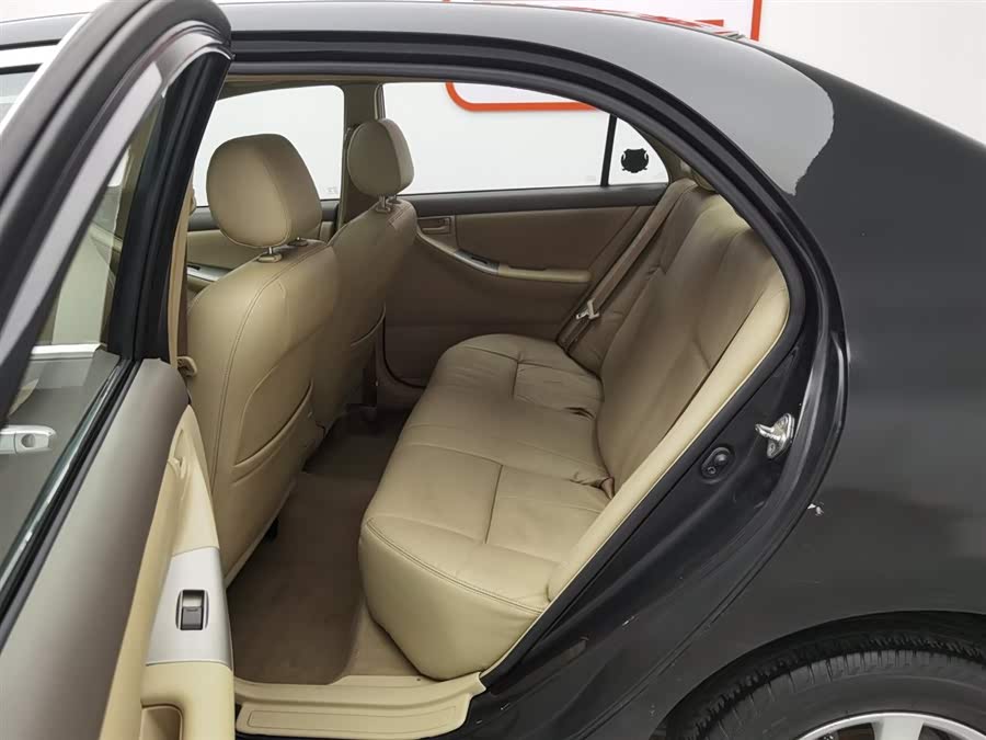 Toyota Corolla (Classic) 2010 immagine di auto #16