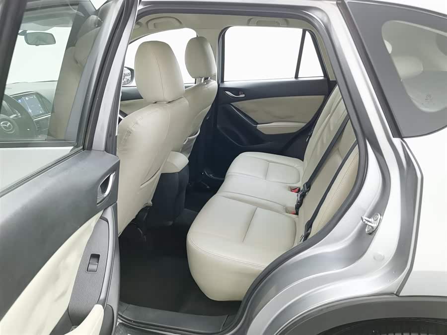 Mazda CX-5 2015 car image #16
