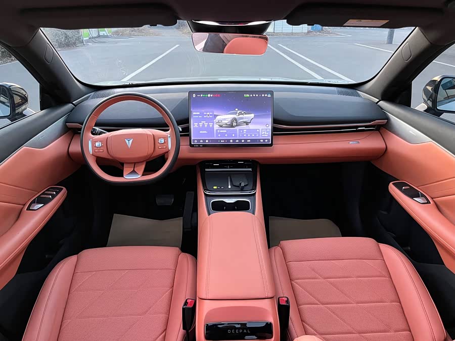 Deepal S05 2025 car image #16