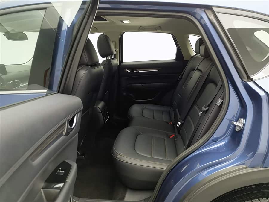 Mazda CX-5 2018 car image #16