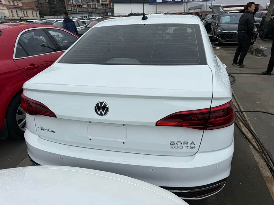 Volkswagen Bora 2023 car image #16