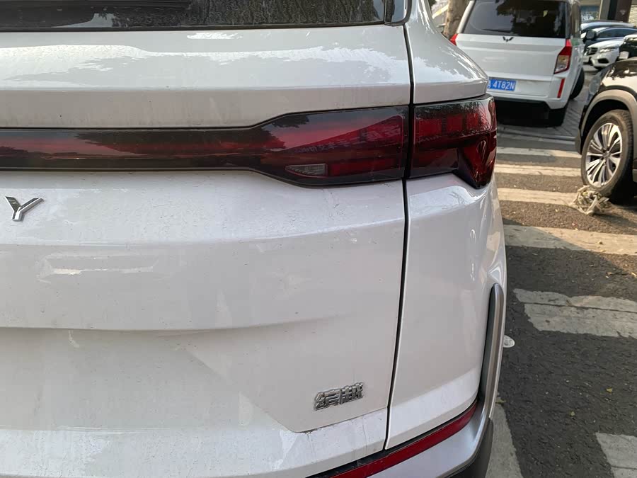 GEELY Coolray 2024 #16 GEELY Coolray 2024 car image #16