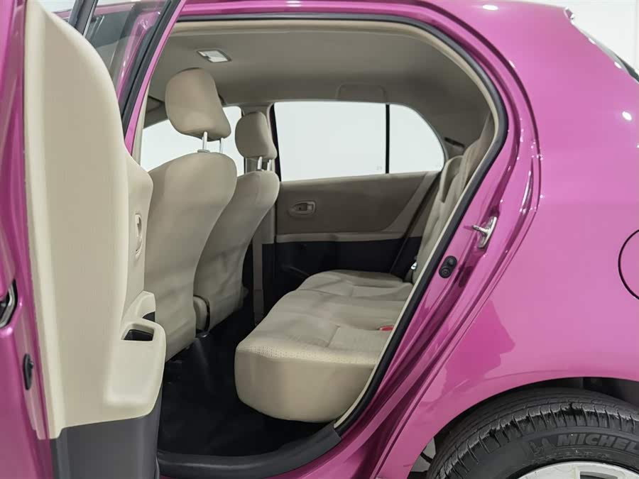 领航员 2013 汽车图片 #16