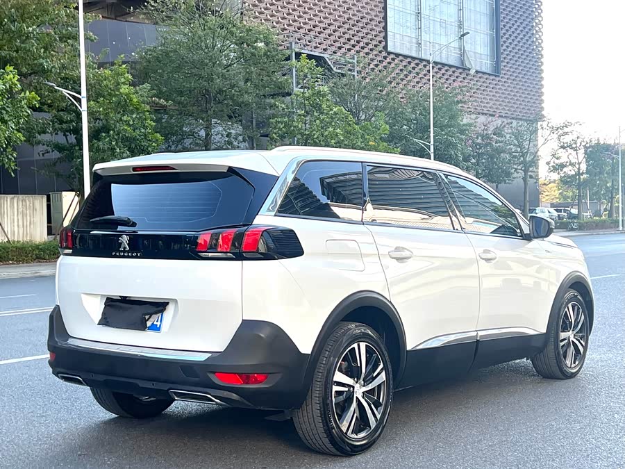 Peugeot 5008 2017 #16 Peugeot 5008 2017 car image #16