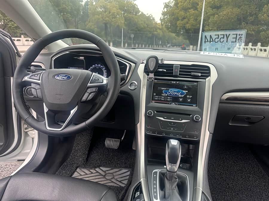 Ford Mondeo 2015 #16 Ford Mondeo 2015 car image #16