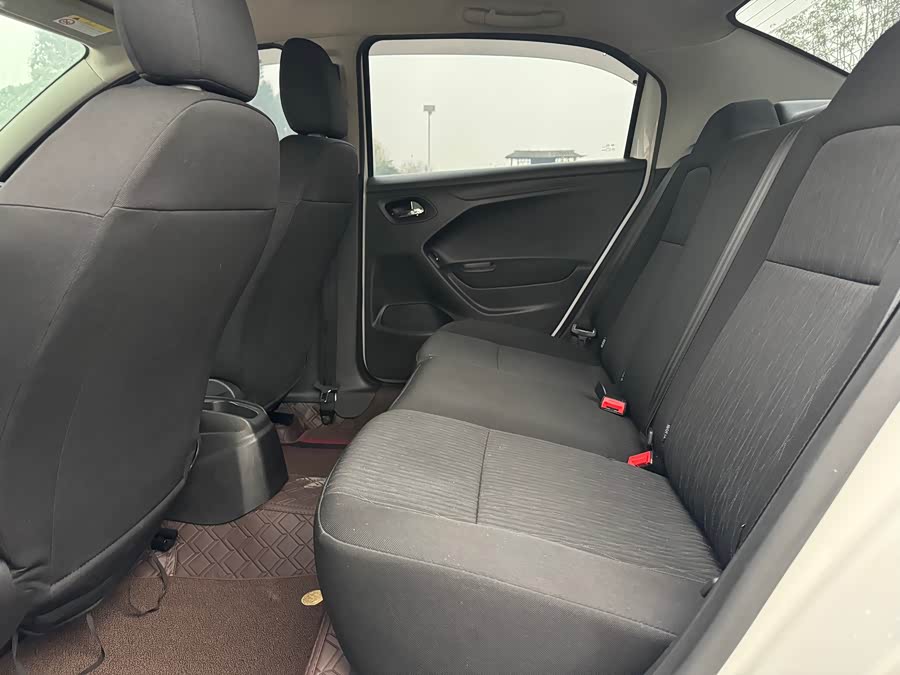 Citroen C-Elysée 2016 صورة سيارة #16