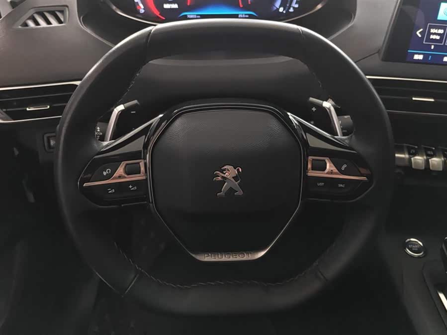 Peugeot 5008 2018 car image #16