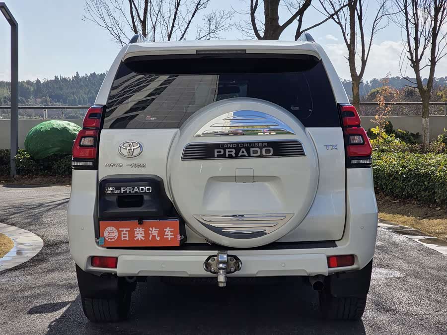 Toyota Land Cruiser Prado 2019 صورة سيارة #16