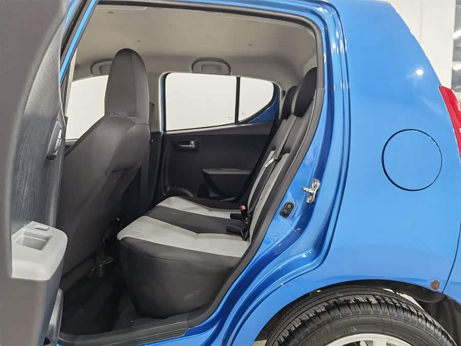 Suzuki 2017 car image #16