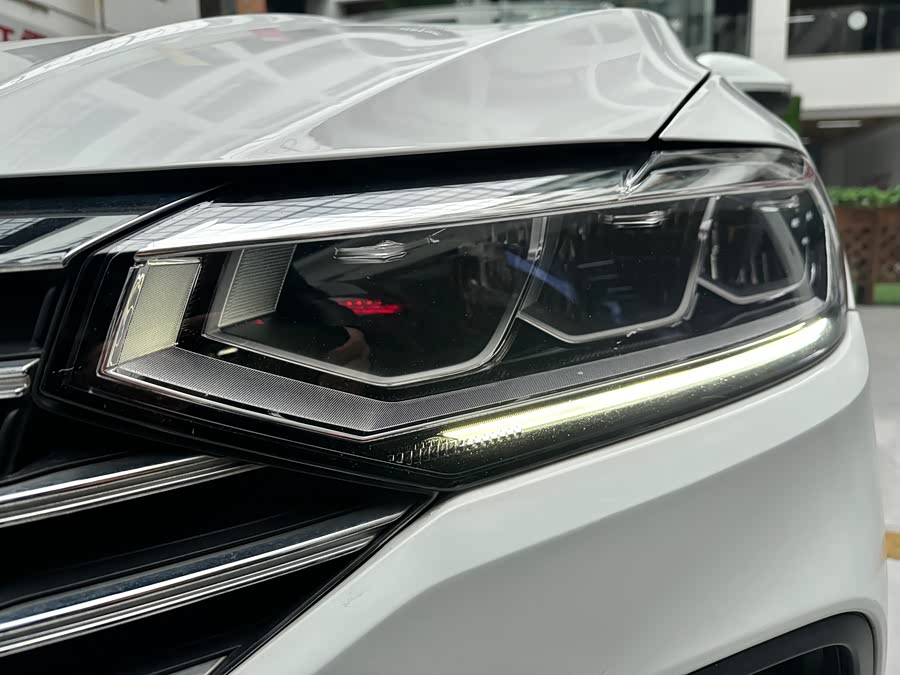 Volkswagen Lavida 2022 car image #16