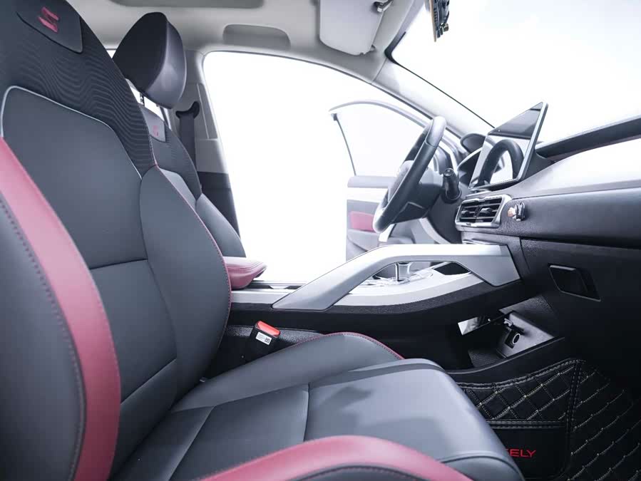 GEELY Coolray 2023 car image #16