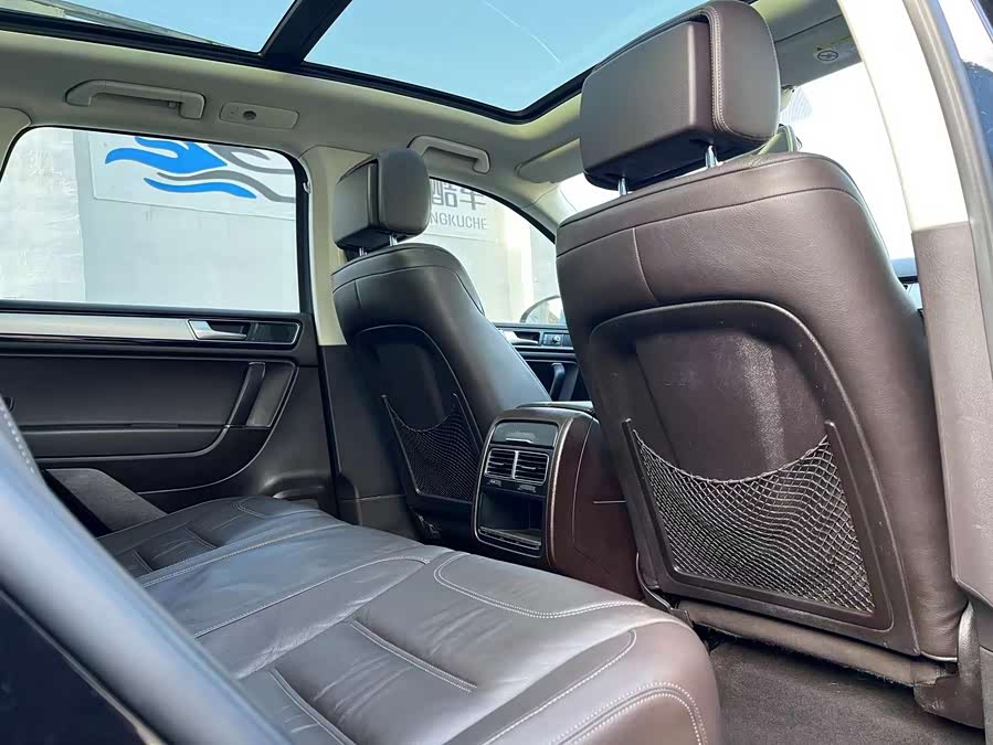 Volkswagen Touareg 2016 immagine di auto #16