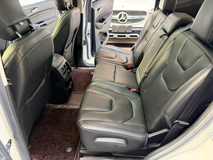 Ford Edge 2018 immagine di auto #16