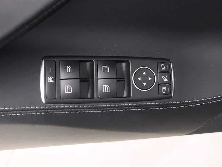 特斯拉 Model S 2016 汽车图片 #16