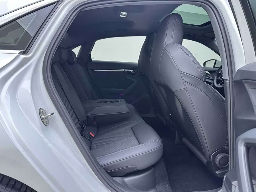 Audi A3 2021 car image #16
