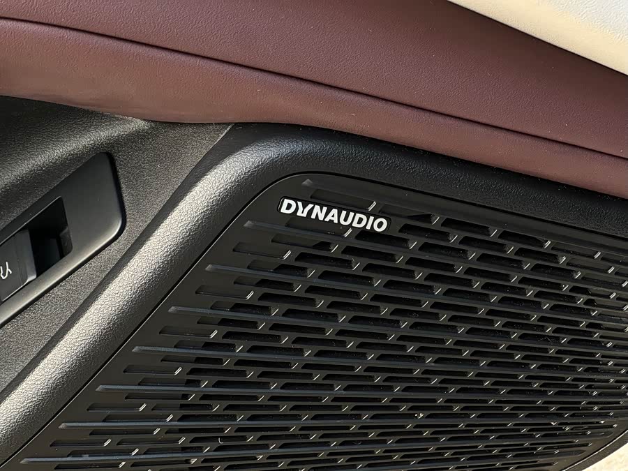 BYD Seal 07 DM-i 2025 car image #16