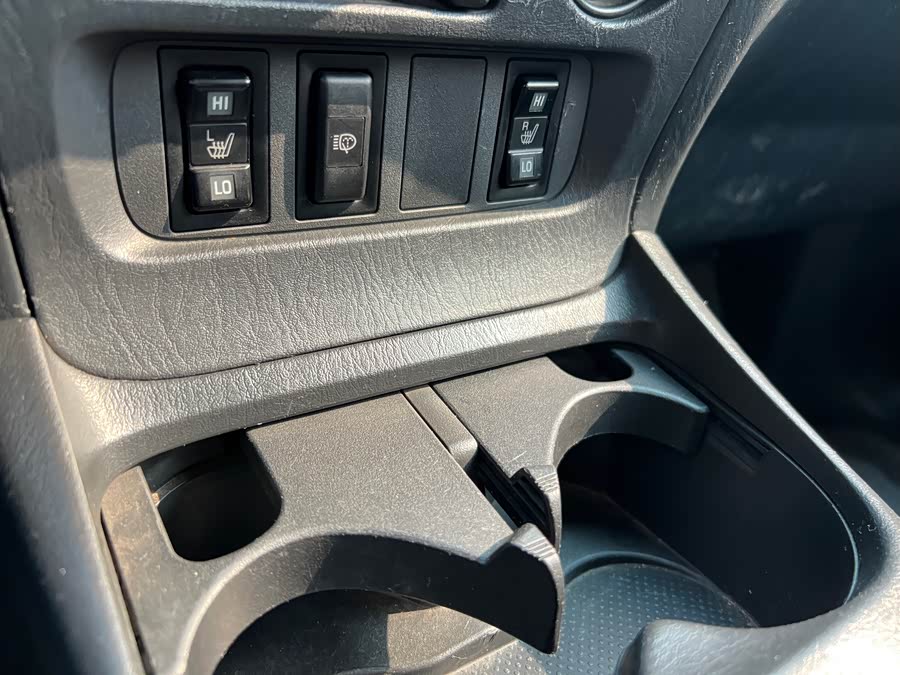 Toyota RAV4 (Imported) 2004 immagine di auto #16