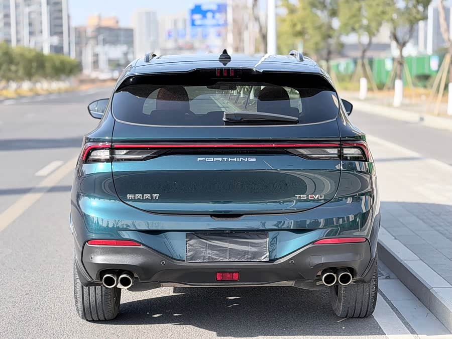 Forthing T5 EVO 2021 #16 Forthing T5 EVO 2021 immagine di auto #16