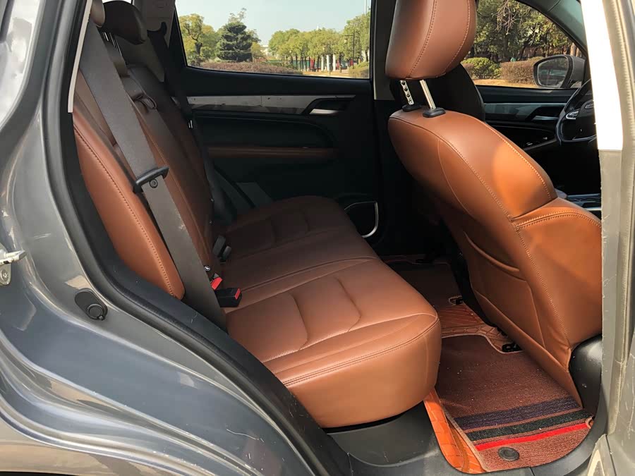 GEELY Vision X6 2022 car image #16