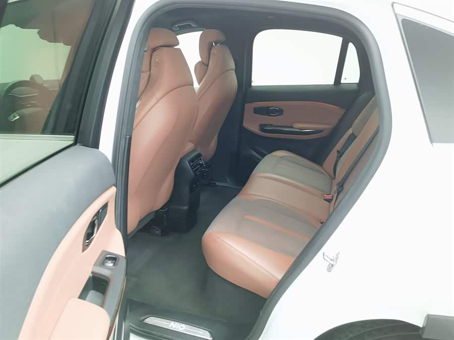 NIO EC6 2022 صورة سيارة #16