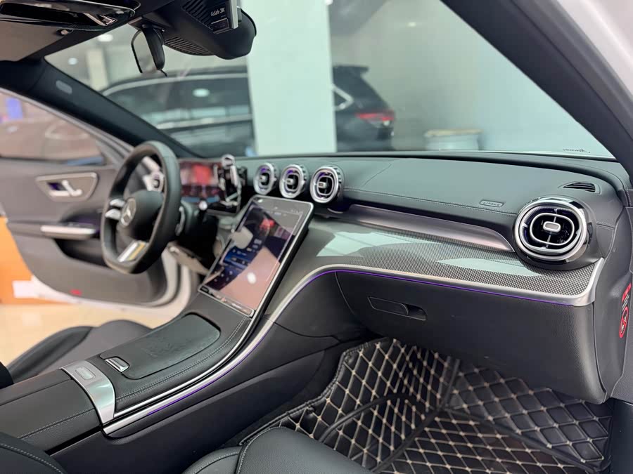 Mercedes-Benz C Class 2024 car image #16