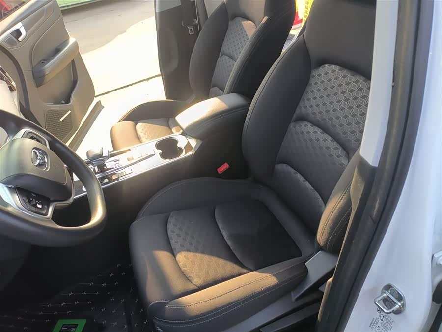 Kaiyi Showjet Pro 2022 #16 Kaiyi Showjet Pro 2022 car image #16