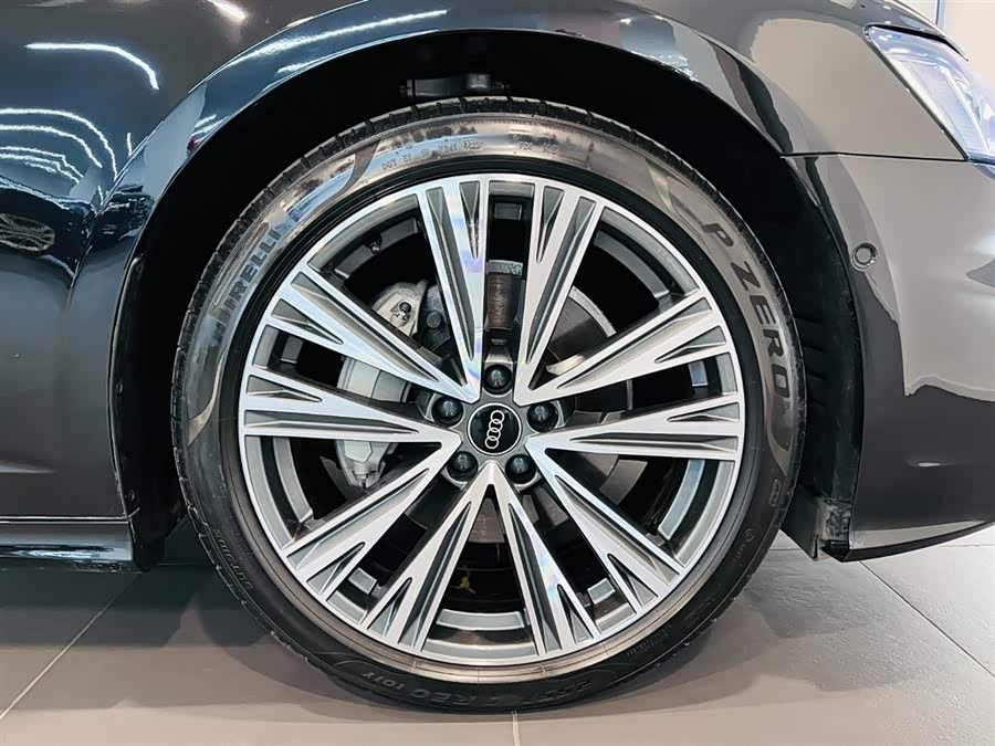 Audi A6L 2023 car image #16