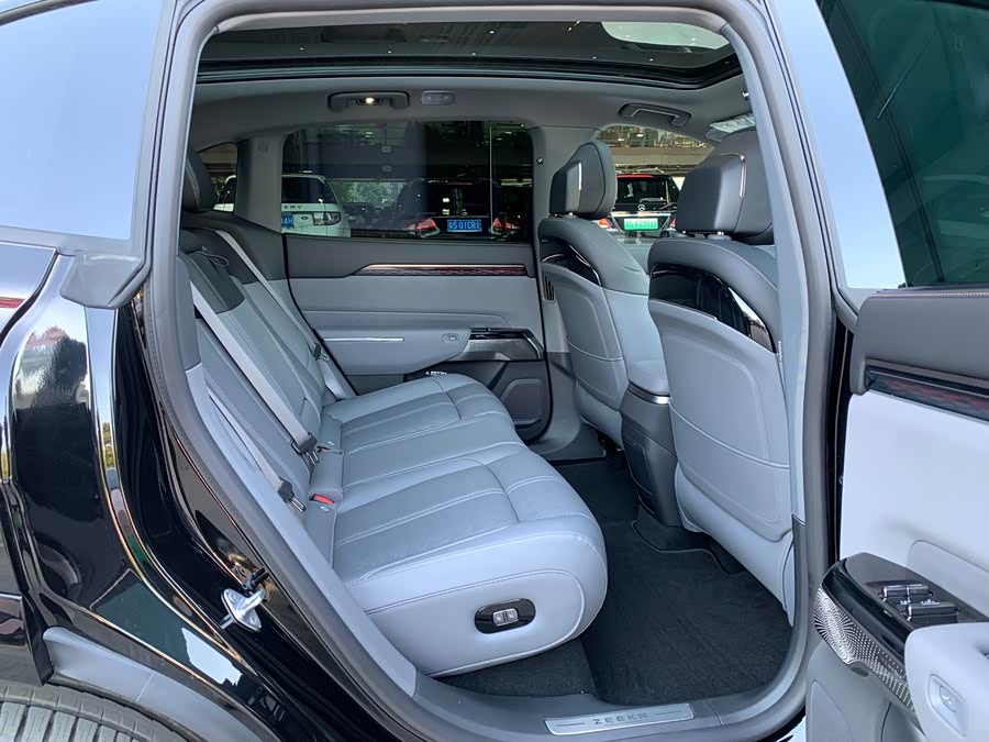 极氪 极氪7X 2025 汽车图片 #16