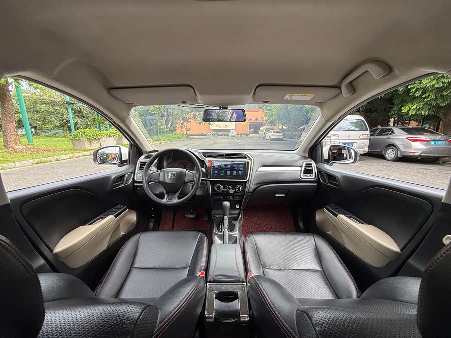 Honda Greiz 2018 car image #16