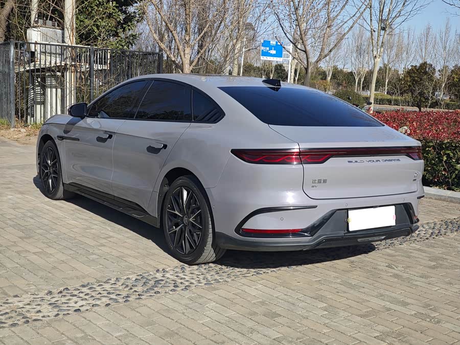 BYD Han 2025 #16 BYD Han 2025 car image #16