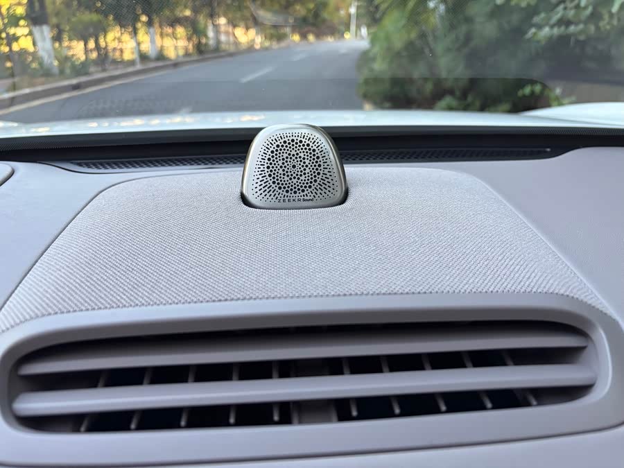 极氪 极氪7X 2024 汽车图片 #16