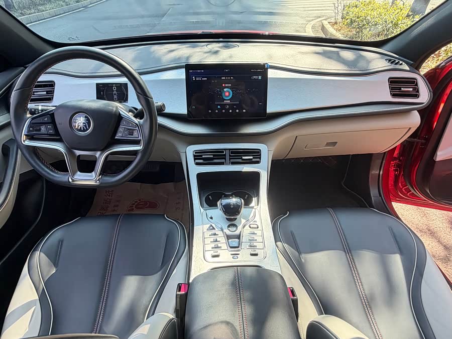 BYD Qin Plus 2022 صورة سيارة #16