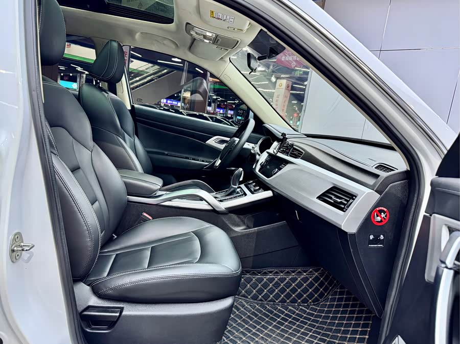 GEELY Boyue 2017 #16 GEELY Boyue 2017 imagen de coche #16