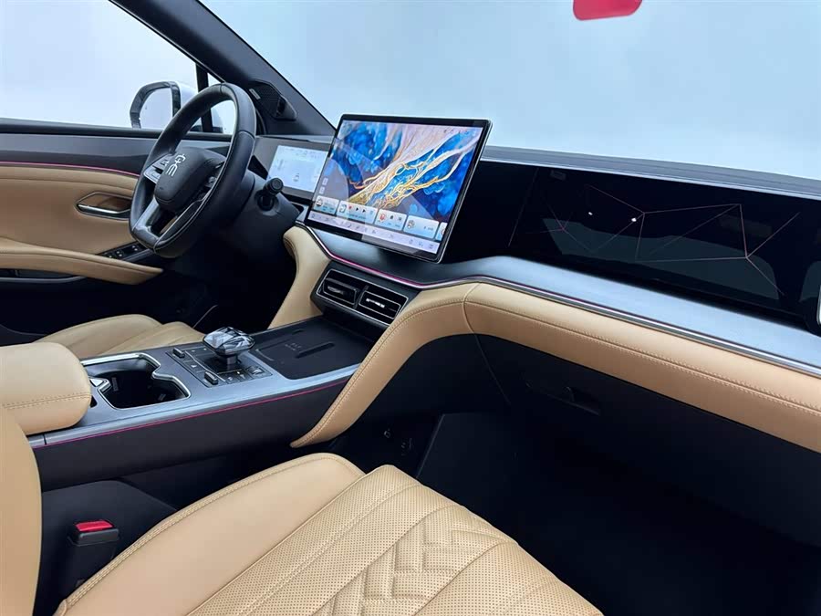 BYD SongL DM-i 2024 car image #16
