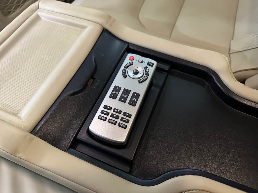 Toyota Land Cruiser 2016 #16 Toyota Land Cruiser 2016 car image #16