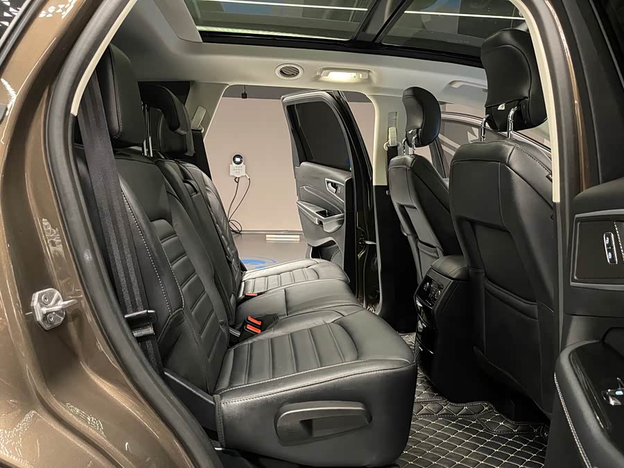 Ford Edge 2019 #16 Ford Edge 2019 car image #16