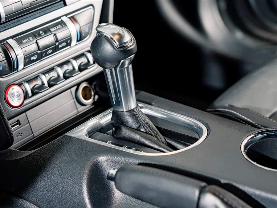 Ford Mustang 2023 car image #16