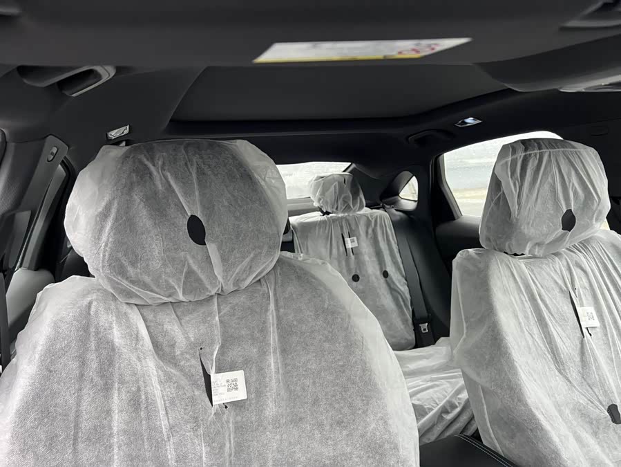 GEELY Preface 2025 #16 GEELY Preface 2025 car image #16