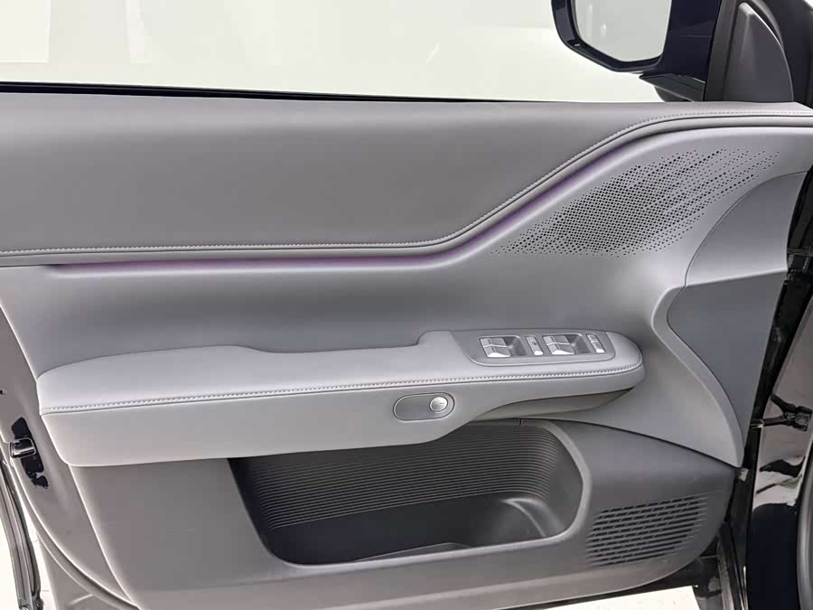 Xpeng G6 2025 immagine di auto #16