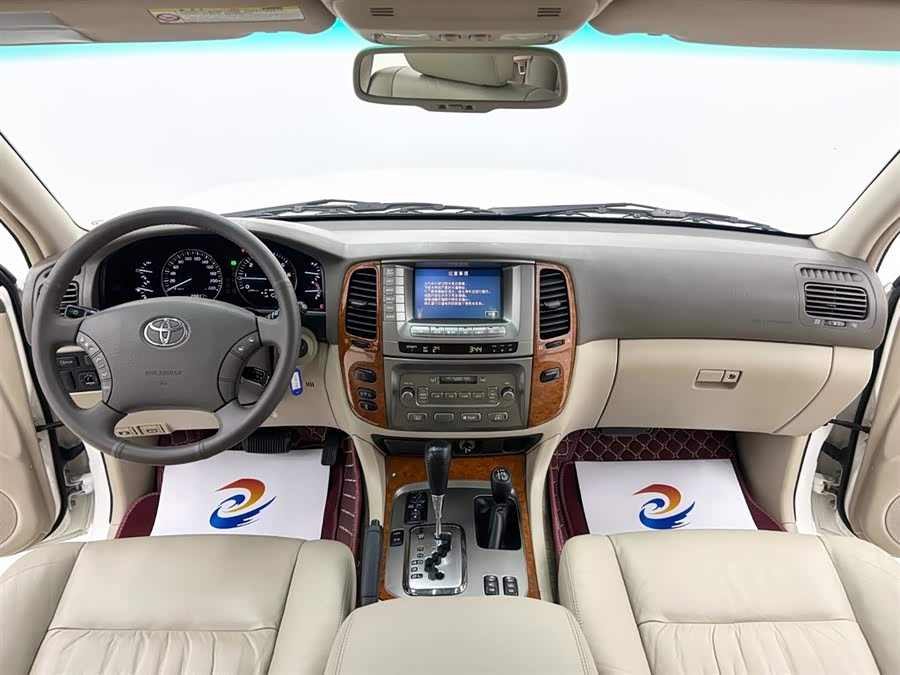 Toyota Land Cruiser 2005 immagine di auto #16