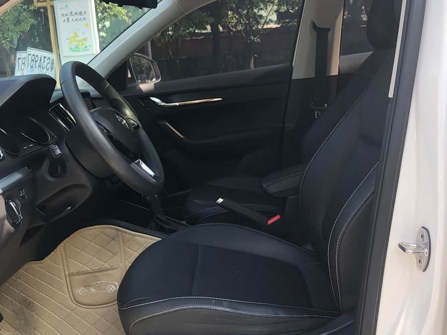 Skoda Kamiq 2022 car image #16