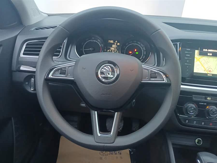 Skoda Kamiq 2020 car image #16