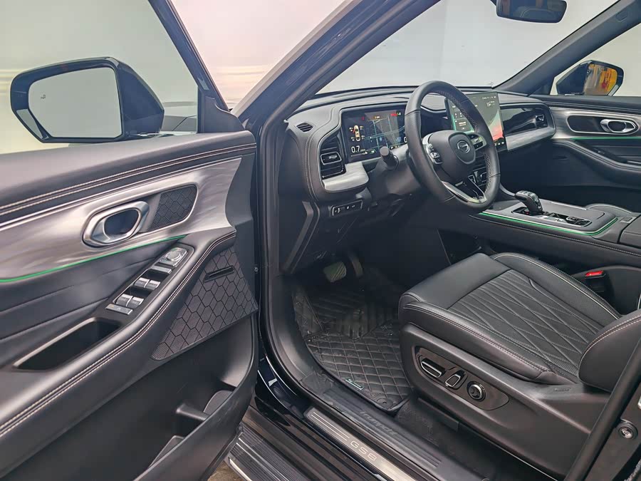 GAC Trumpchi GS8 2025 car image #16