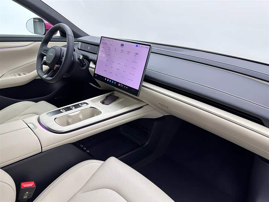 MI SU7 2025 car image #16