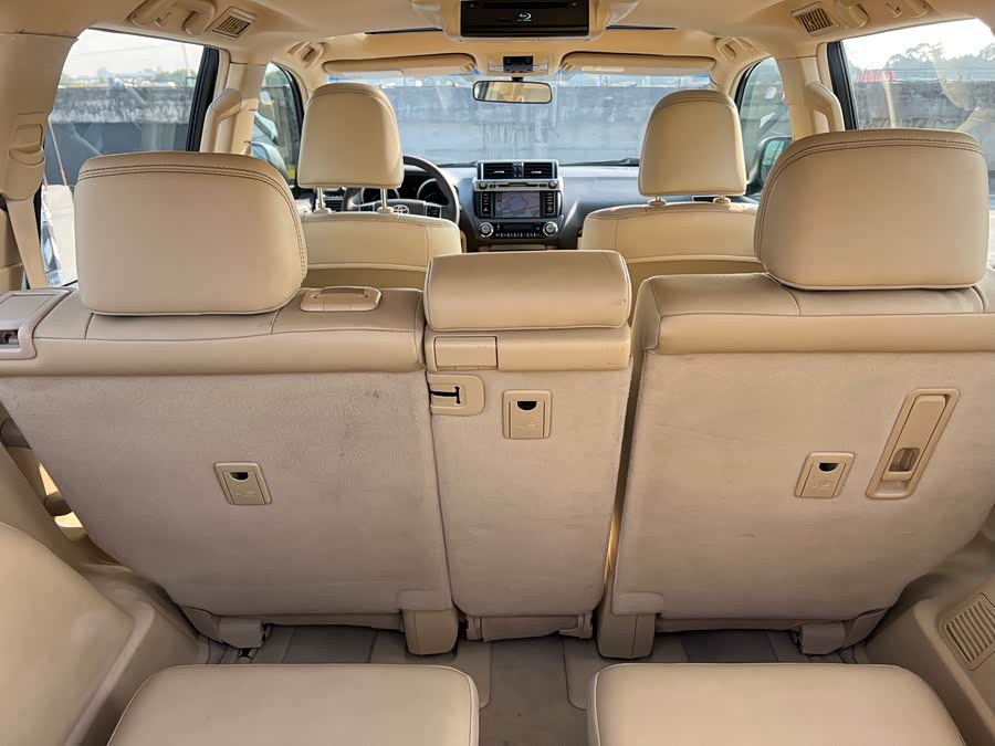 Toyota Land Cruiser Prado 2015 #16 Toyota Land Cruiser Prado 2015 car image #16