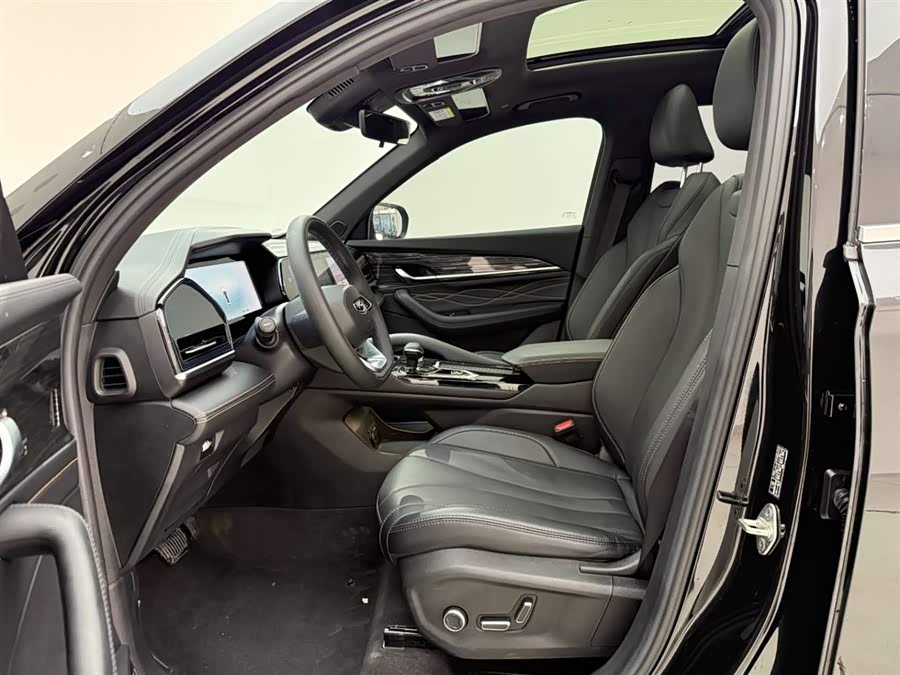 GEELY Monjaro 2025 #16 GEELY Monjaro 2025 car image #16